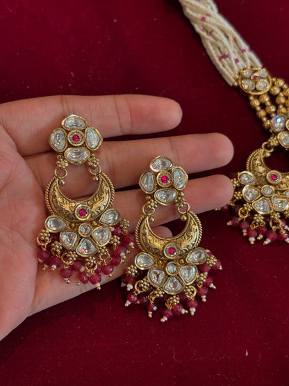 Chad Bindu Kundan Set