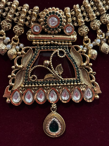 Kundan Collar Necklace Set